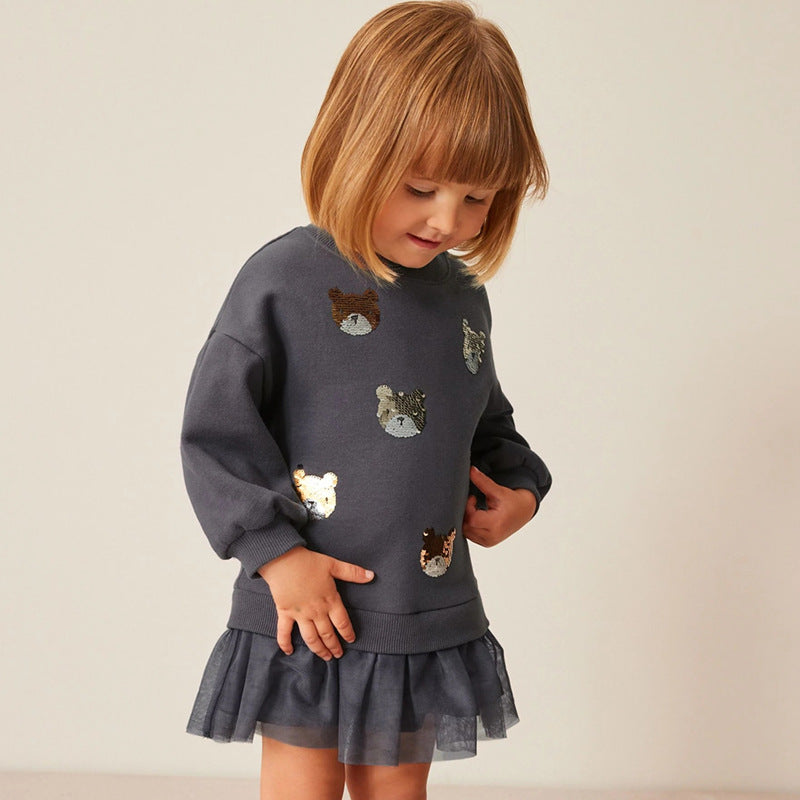 Mädchen Sweatshirt mit Tüllunterrock und tierischen Applikationen