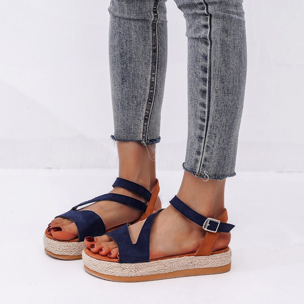 Damen Elegante und komfortable Keil-Sandalen mit verstellbarem Riemen Selmira