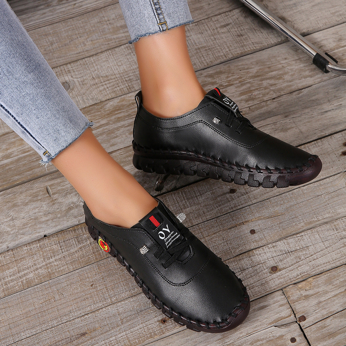 Damen Bequeme und leichte Freizeitschuhe mit rutschfester Sohle Selmira