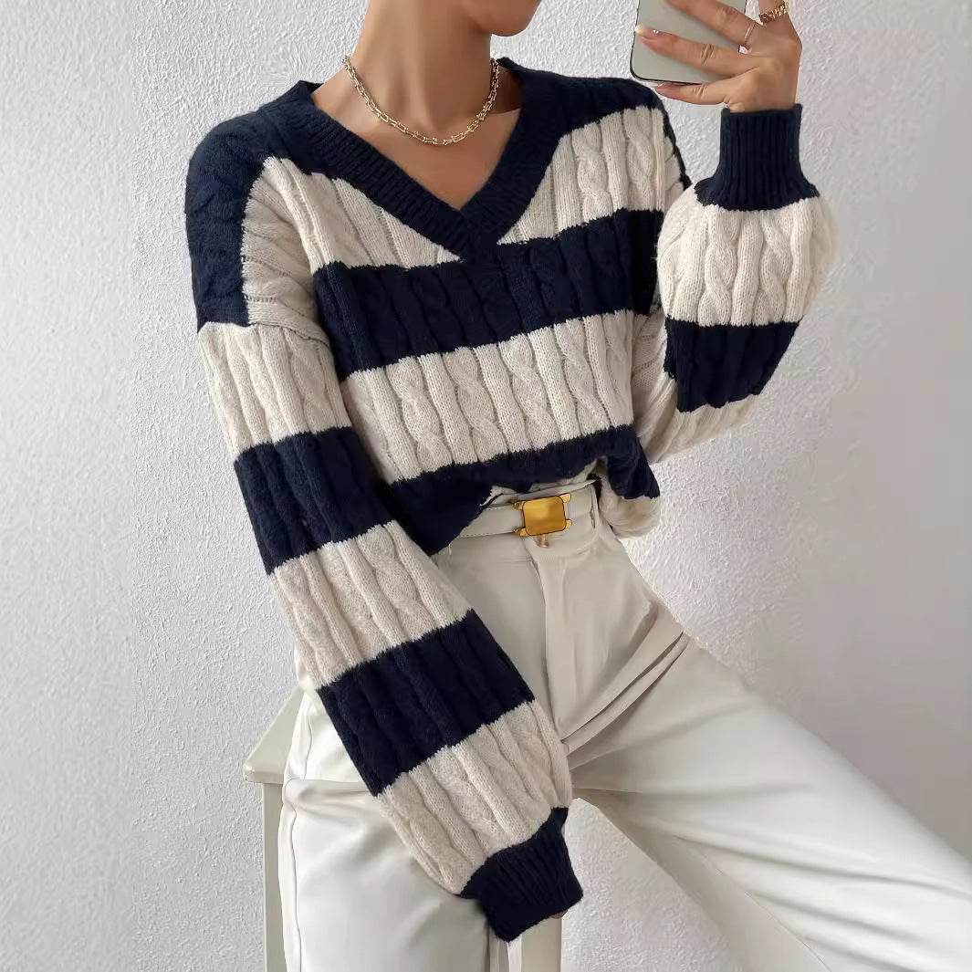 Damen nan gestreifter Grobstrick-Pullover mit Zopfmuster, tiefem V-Ausschnitt und oversized Passform