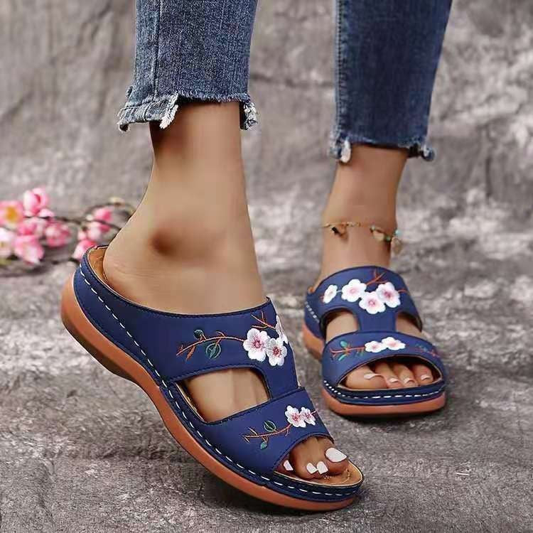 Damen Komfortable Sling Sandalen mit floralem Design Selmira