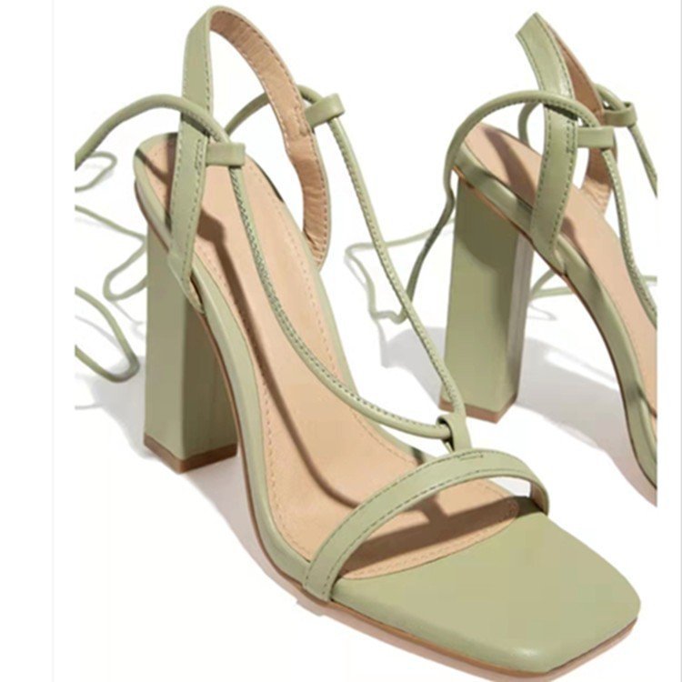 Damen Elegante High Heel Sandalen mit multifunktionalen Riemen Selmira
