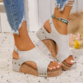Damen Keil-Sandalen mit offener Ferse und modischen Nieten Selmira