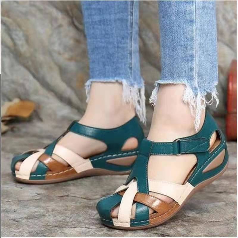 Damen Atmungsaktive Riemensandaletten mit elegantem Designschnitt und verstellbarem Riemen Selmira