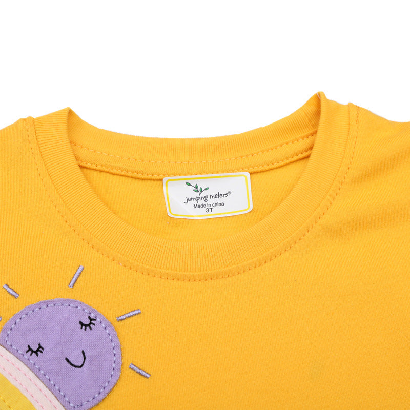Mädchen T-Shirt mit buntem Einhorn- und Regenbogenmotiv