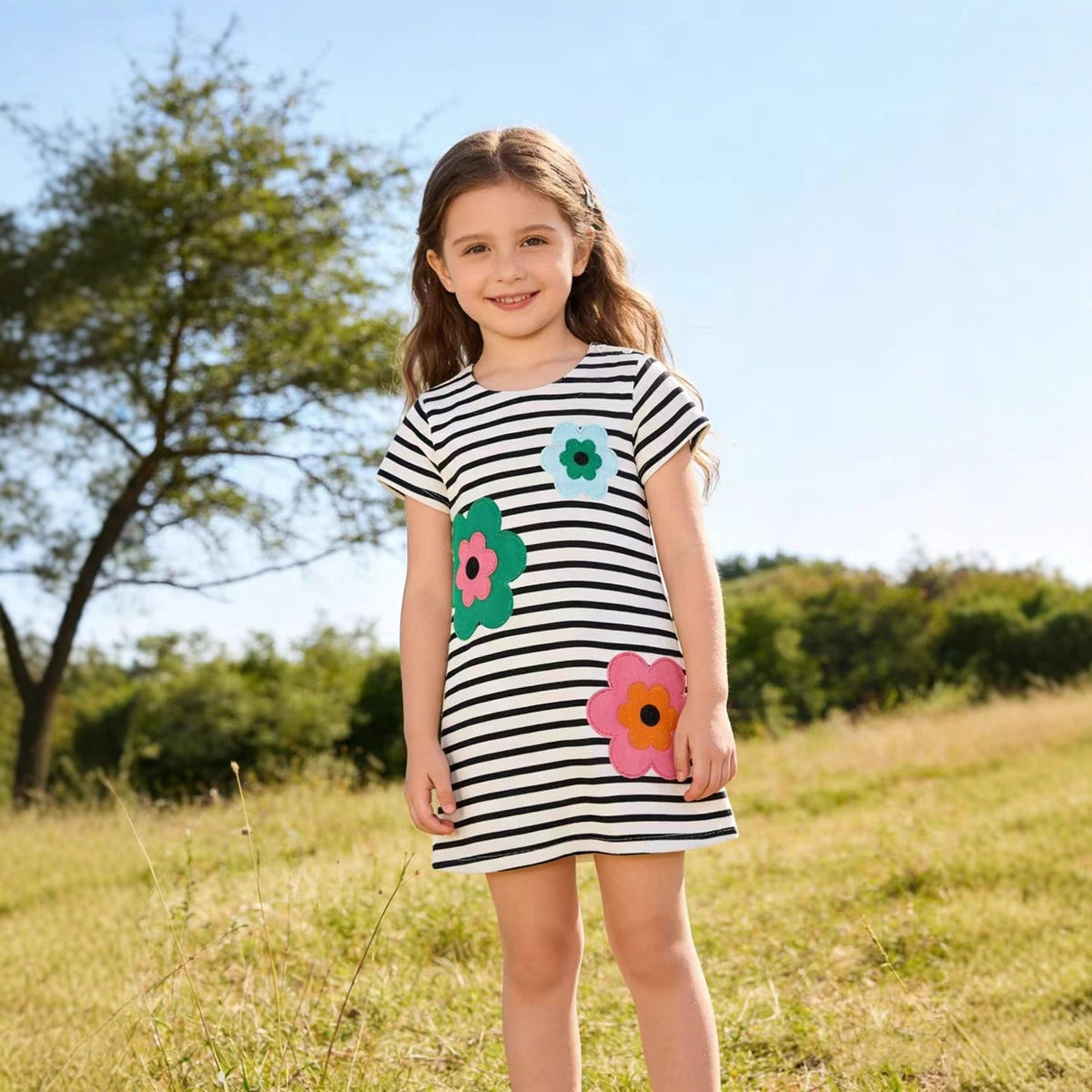 Mädchen T-Shirt Kleid mit bunten Blumenapplikationen