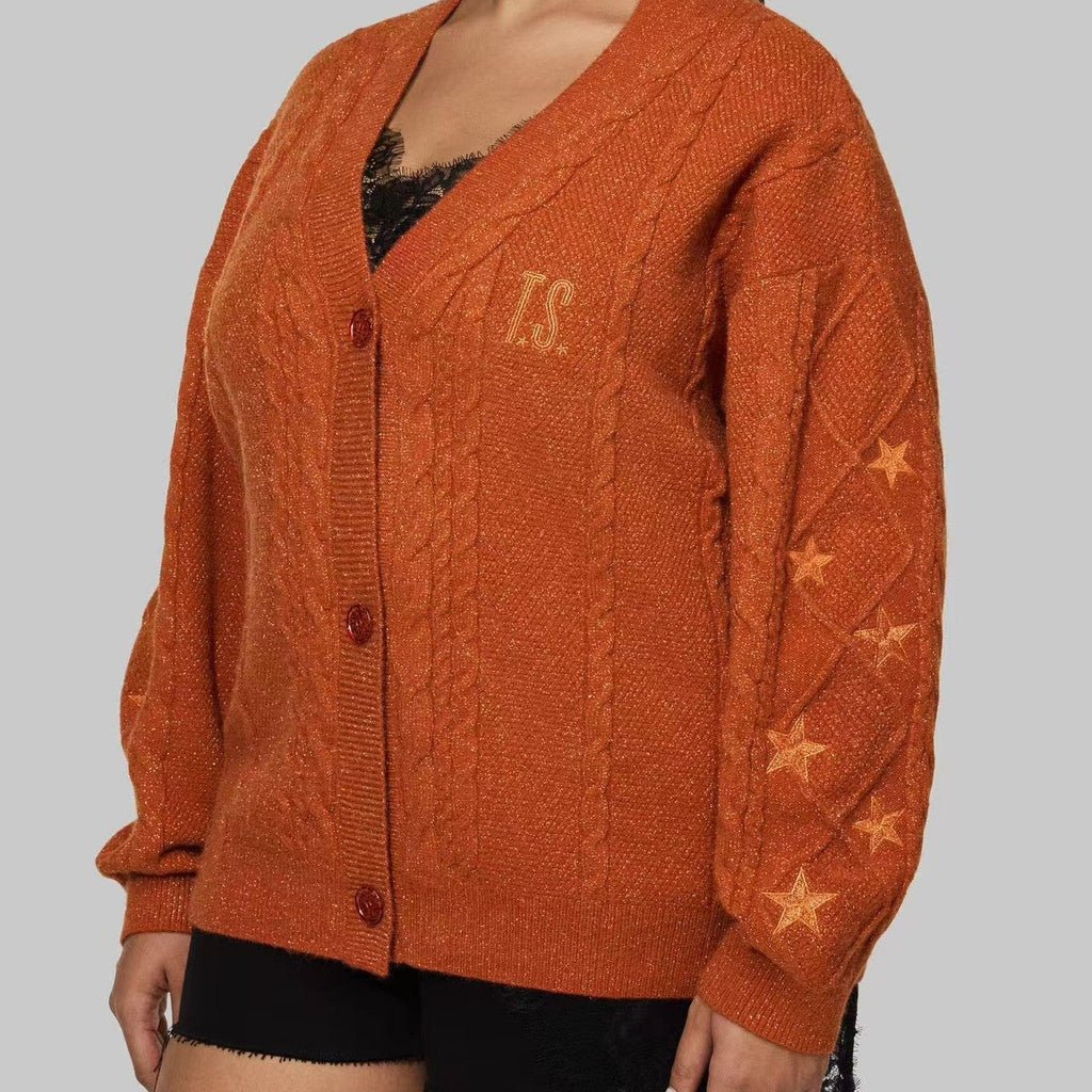 Damen nan großzügiger Grobstrick-Cardigan mit Zopfmuster, V-Ausschnitt und Sternstickereien