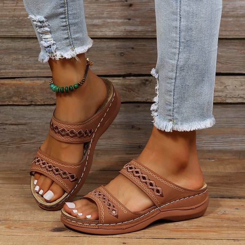 Selmira | Gepolsterte orthopädische Sandalen