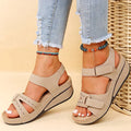 Selmira - Bequeme orthopädische Sandalen mit Keilabsatz