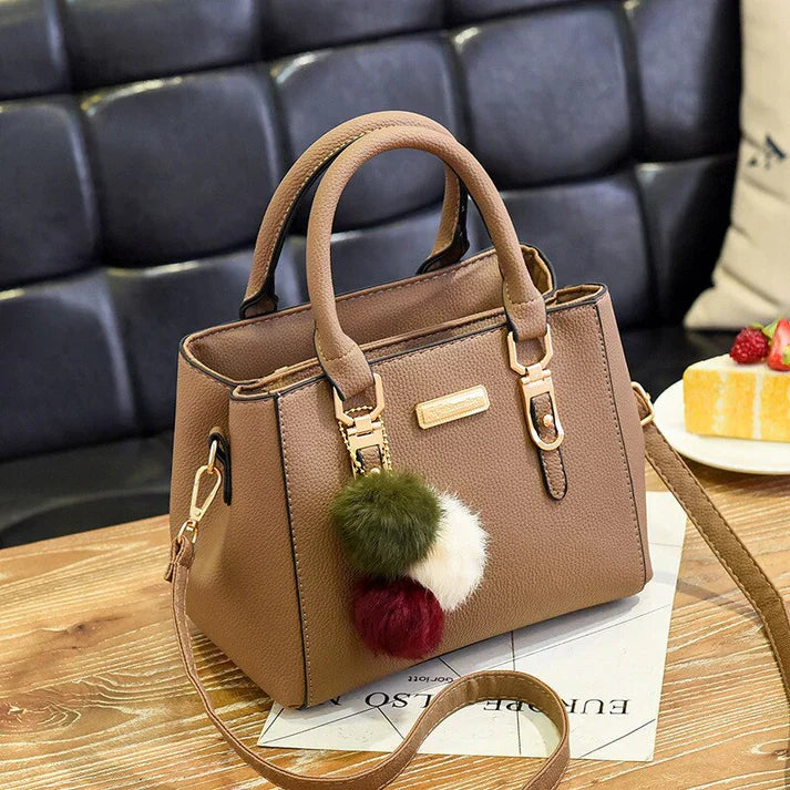 Selmira | Handtasche mit Anhänger