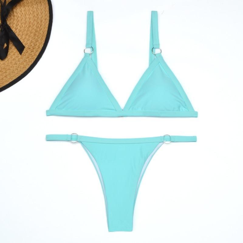 Selmira Zweiteiliger Bikini-Badeanzug mit goldfarbigen Metallringen und dreieckigen Körbchen