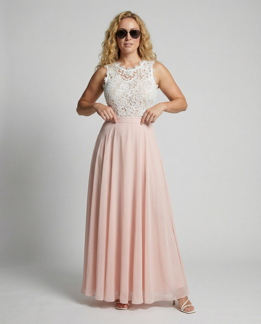 Elegantes Damen Sommerkleid aus Spitze für Sommer | Selmira