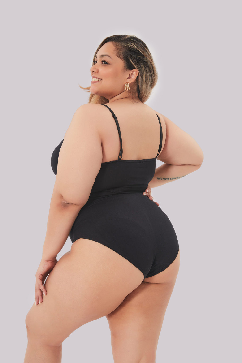 Selmira Sarah - Elegante & komfortable Bodyshaper
