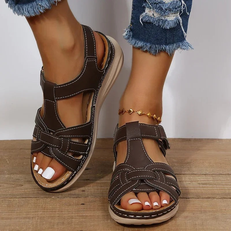 Selmira – Orthopädische Sandalen